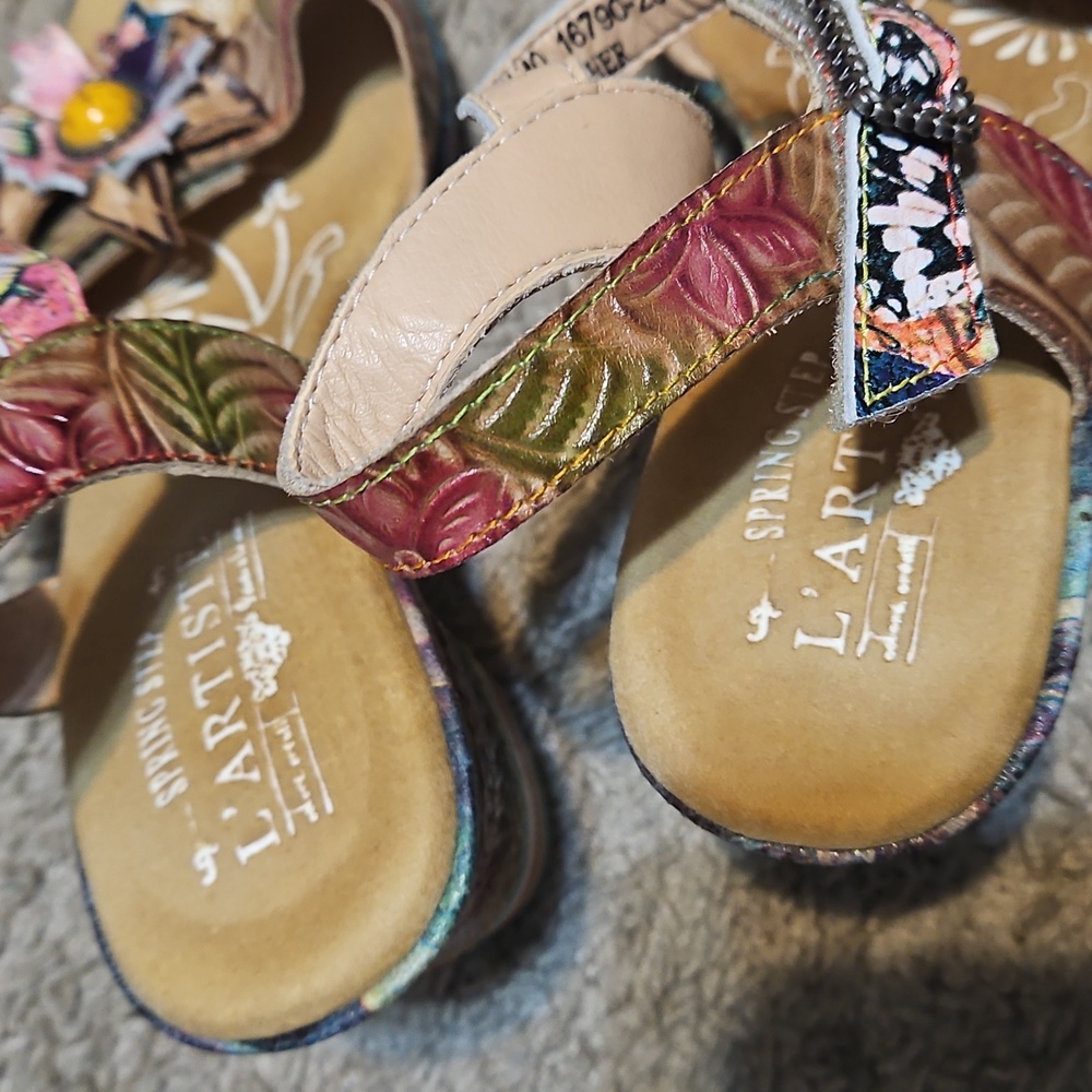 L'ARTISTE Spring Step Leilanie Slingback Leather Floral Sandals - Picture 8 of 12